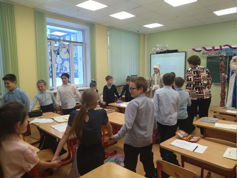 Постер к социальной практике: С НОВЫМ ГОДОМ!