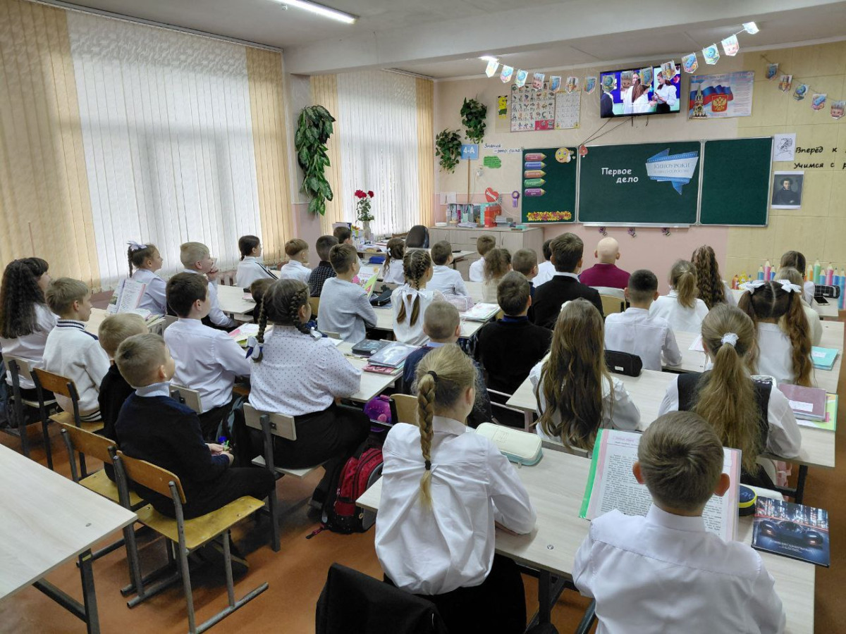 Постер к социальной практике: Казалось бы, просто бусы!