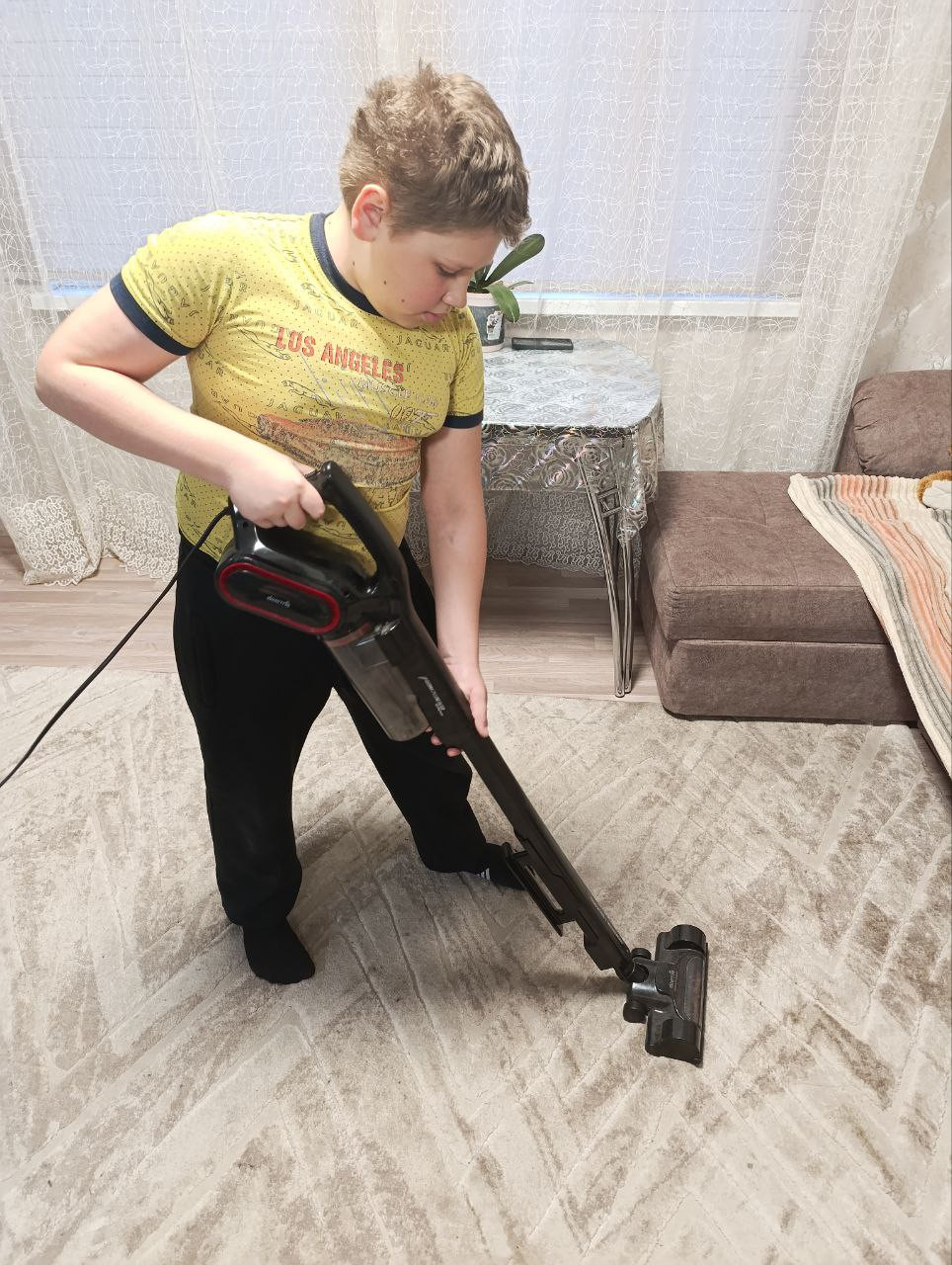 Постер к социальной практике: «Когда вы делаете добро другим, вы в первую очередь делаете добро себе»