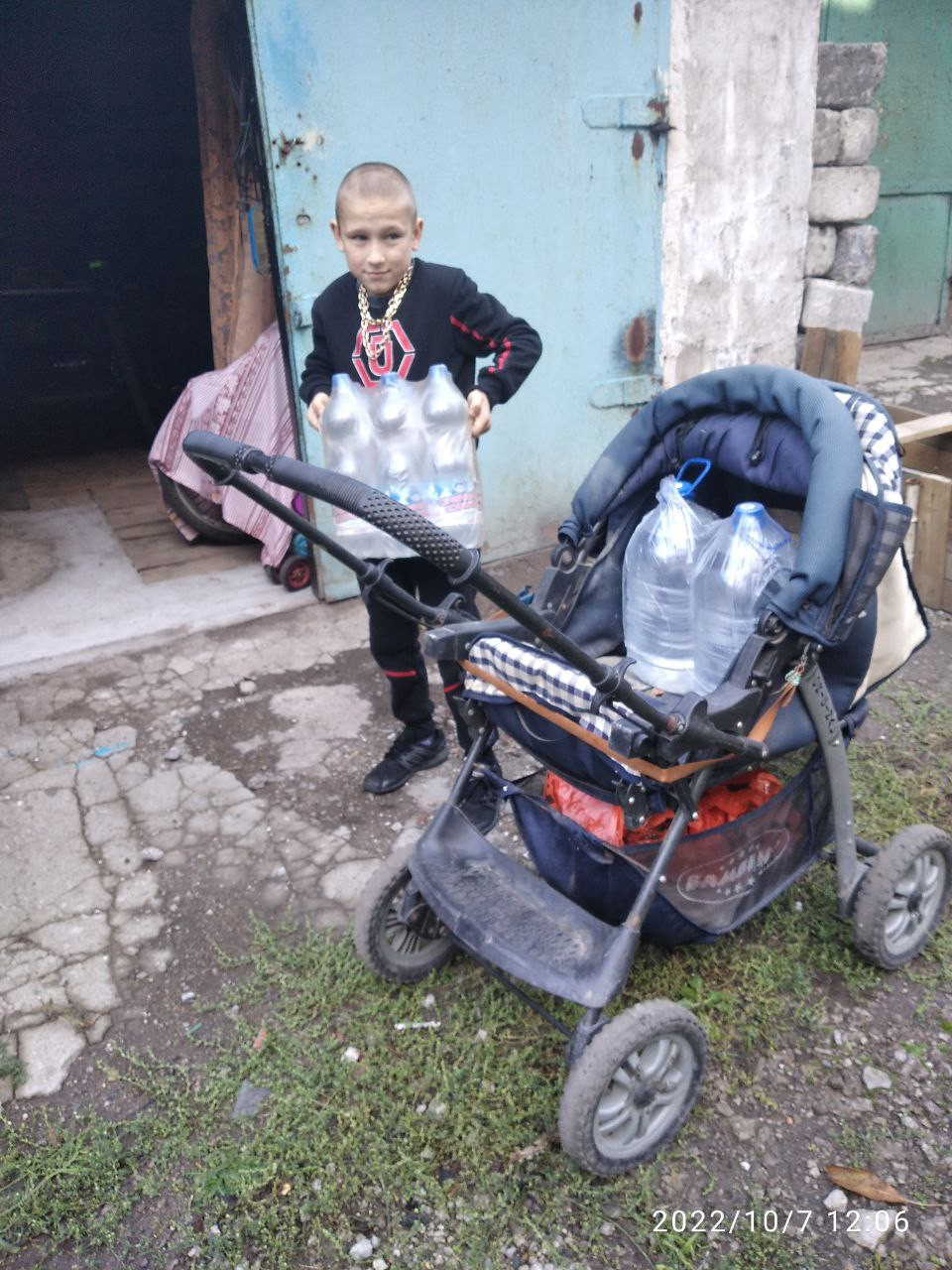 Постер к социальной практике: К большим целям через маленькие дела