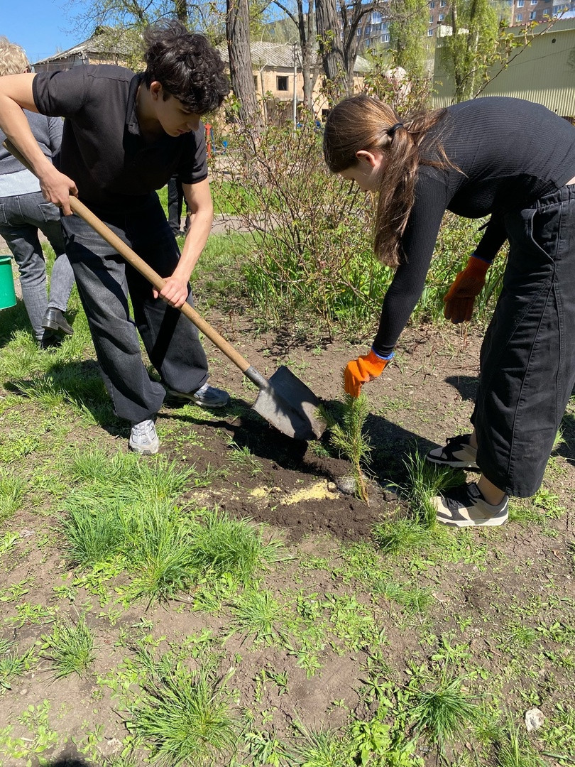 Постер к социальной практике: Сделаем наш дом лучше!