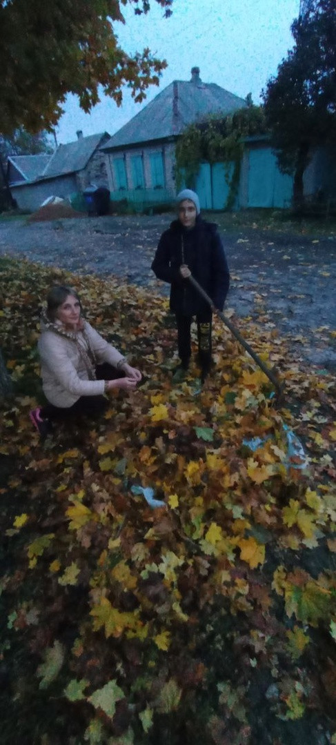 Постер к социальной практике: Помощь близким в непростое время...