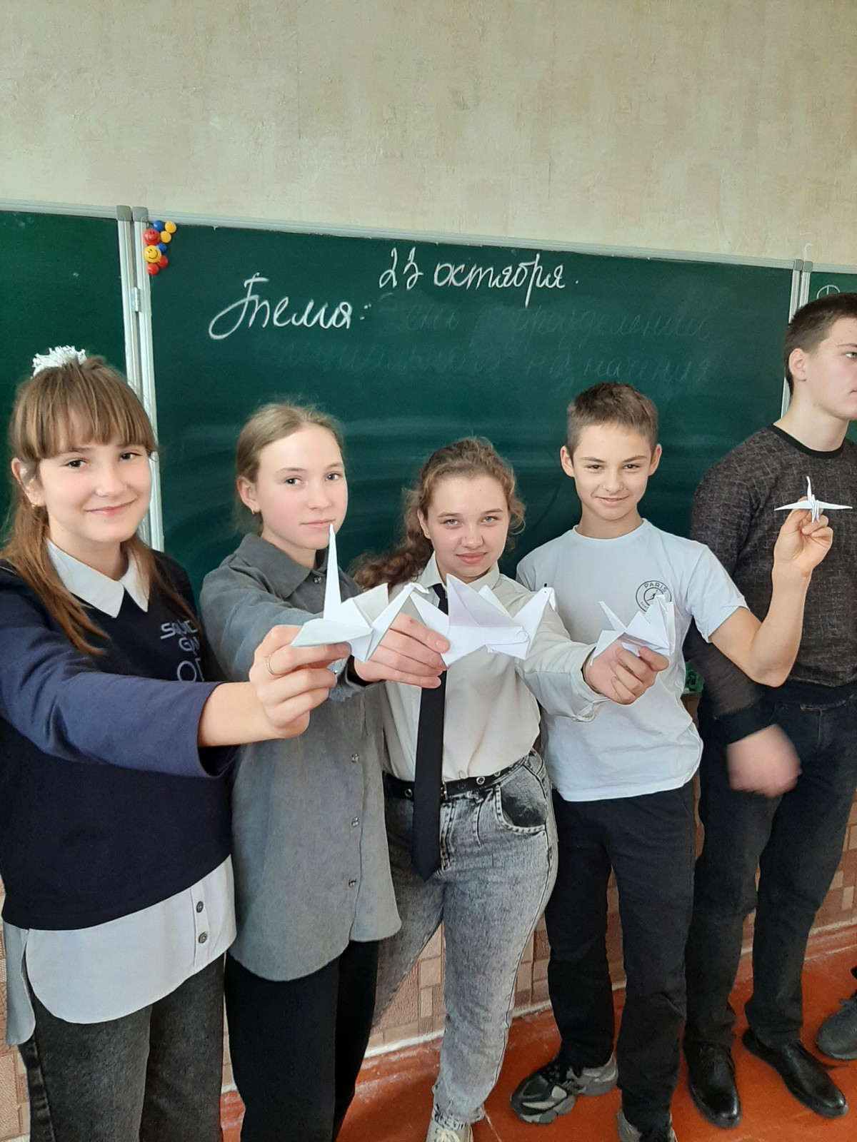 Постер к социальной практике: День белых журавлей