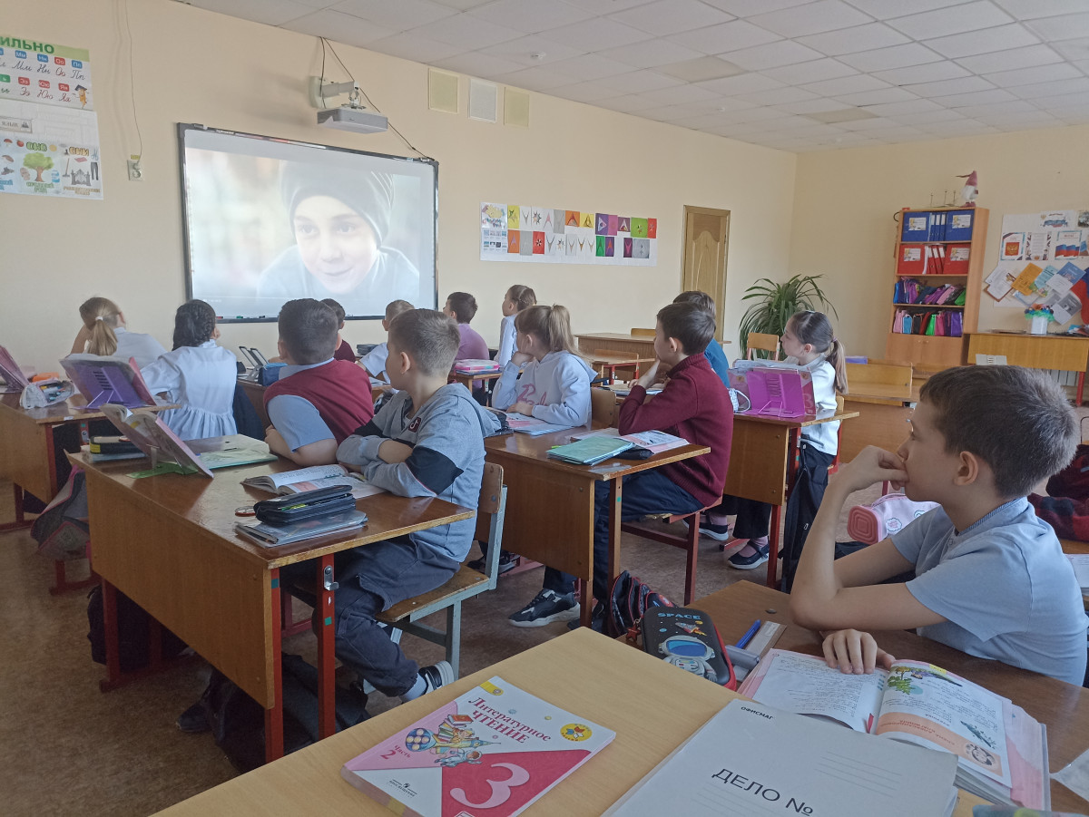 Постер к социальной практике: Для милых дам!