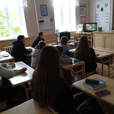 Постер к социальной практике: Дополнение на сайте Всероссийского просветительского общества «Знание» интерактивной карты России именами героев - наших земляков
