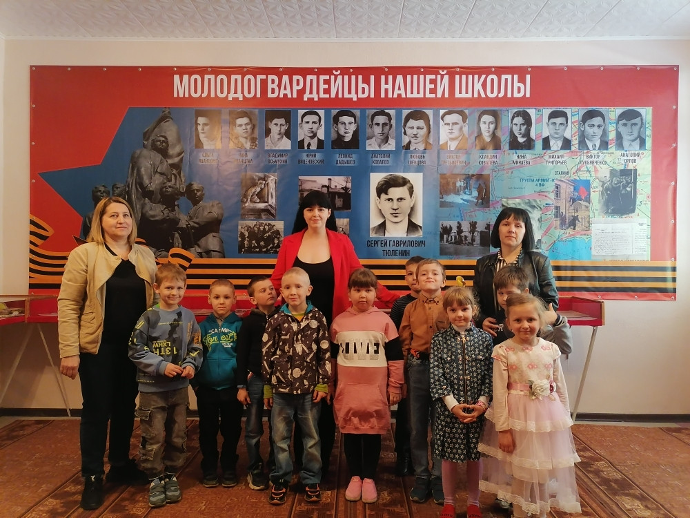 Постер к социальной практике: Этих дней не смолкнет слава