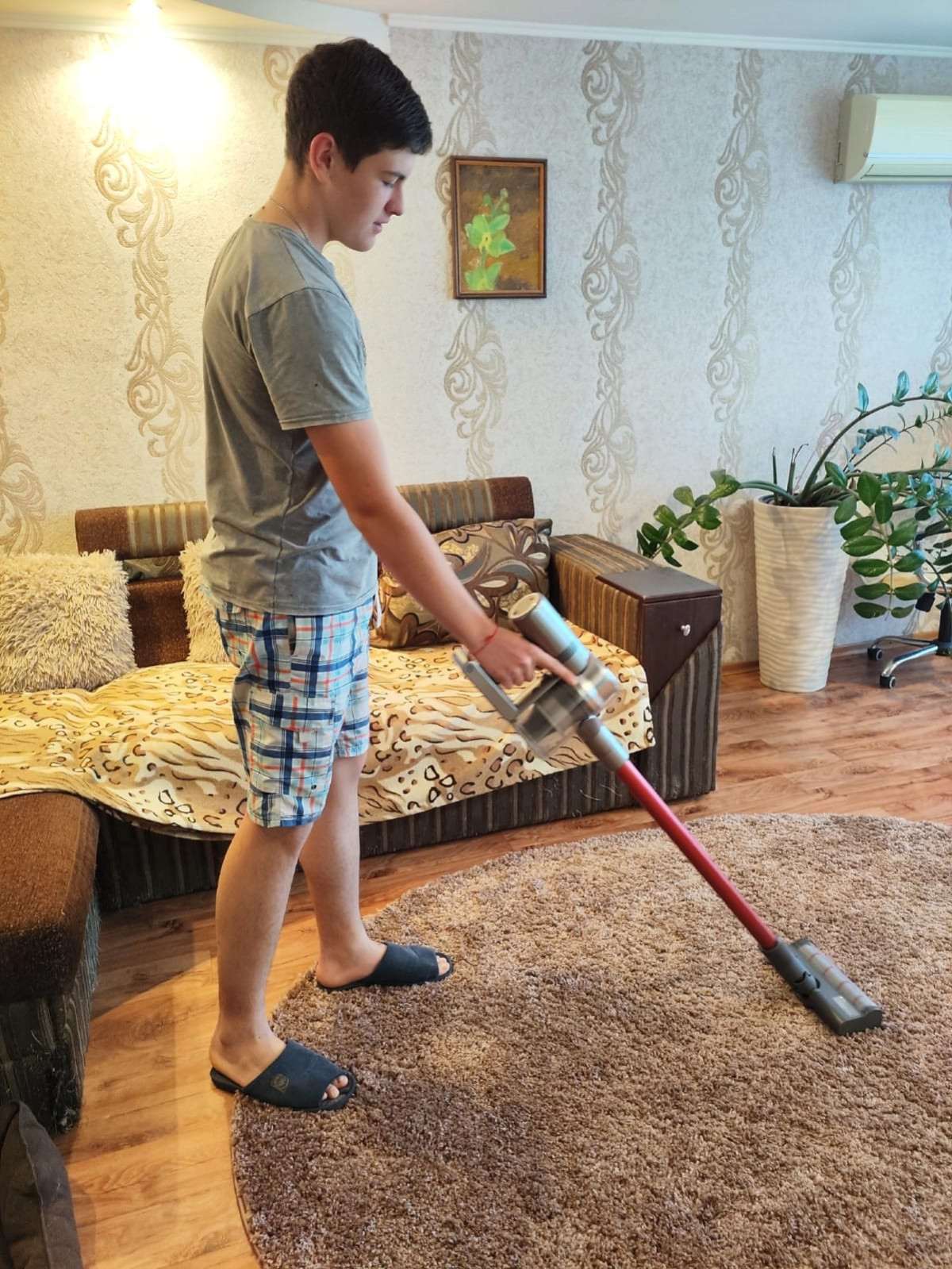 Постер к социальной практике: Созидательный труд