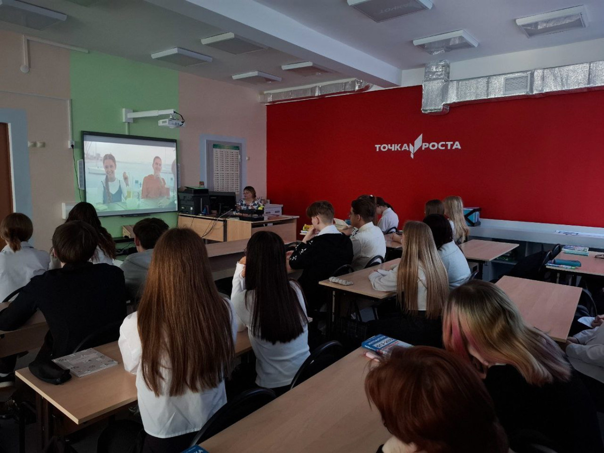 Постер к социальной практике: Помощь от души!