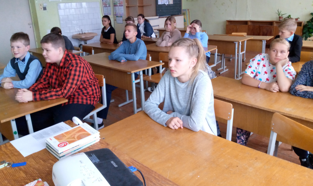 Постер к социальной практике: Мир начинается с нас самих.