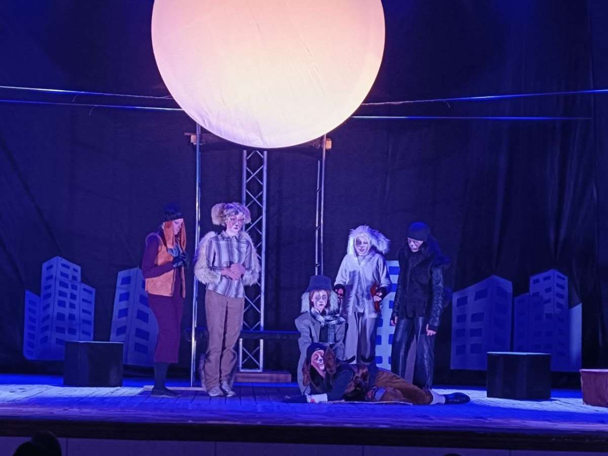 Постер к социальной практике: Кто спасет одну жизнь - спасет целый мир!