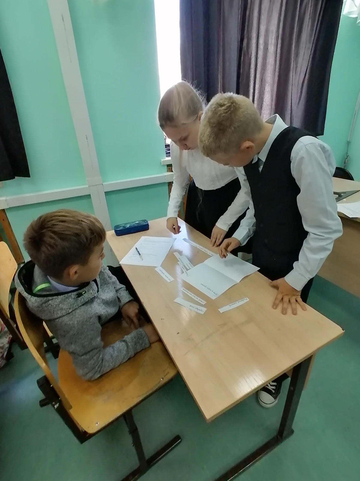 Постер к социальной практике: Дружба жить помогает