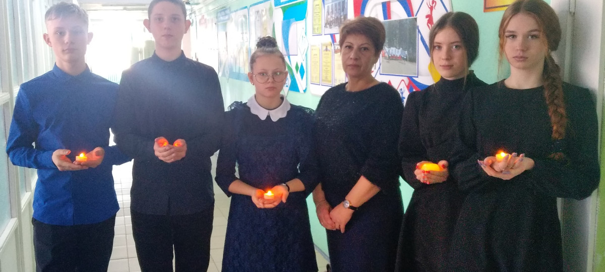 Постер к социальной практике: Сохраним память "одетую в камень"!