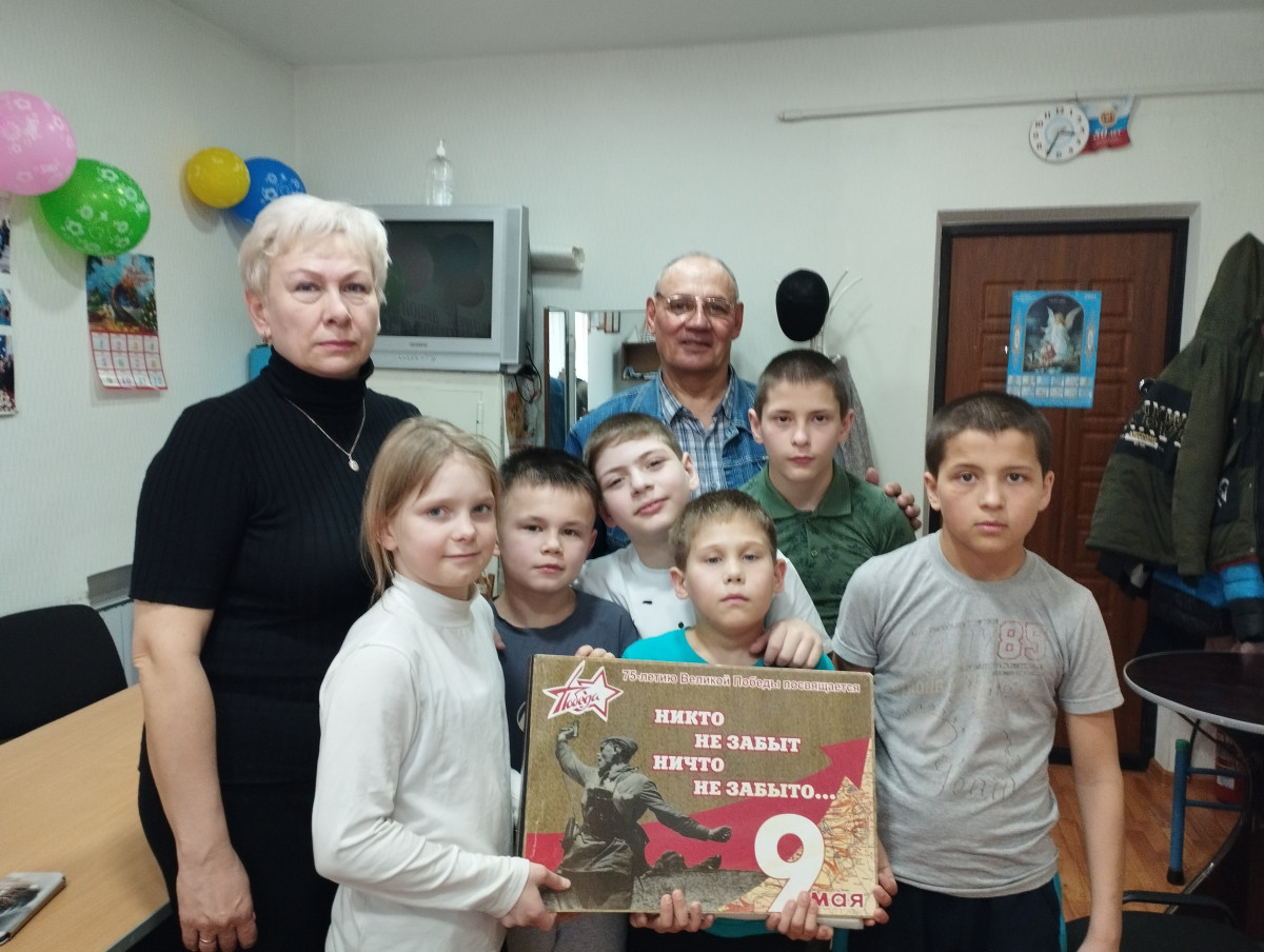 Постер к социальной практике: Экскурсия в Совет ветеранов поселка "Энергетик" г.Троицка Челябинской области