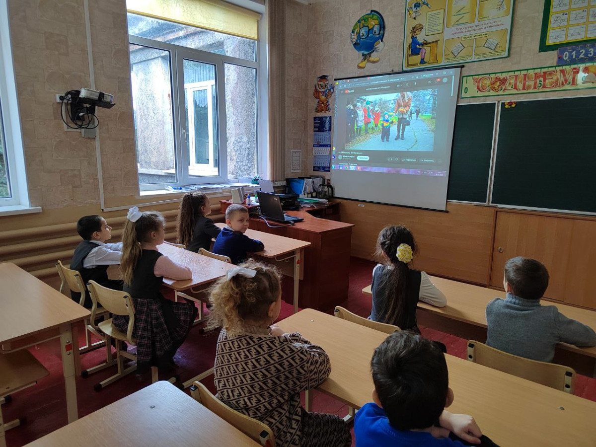 Постер к социальной практике: Видеоролик "Учитесь радоваться за других. В добром сердце нет места зависти"