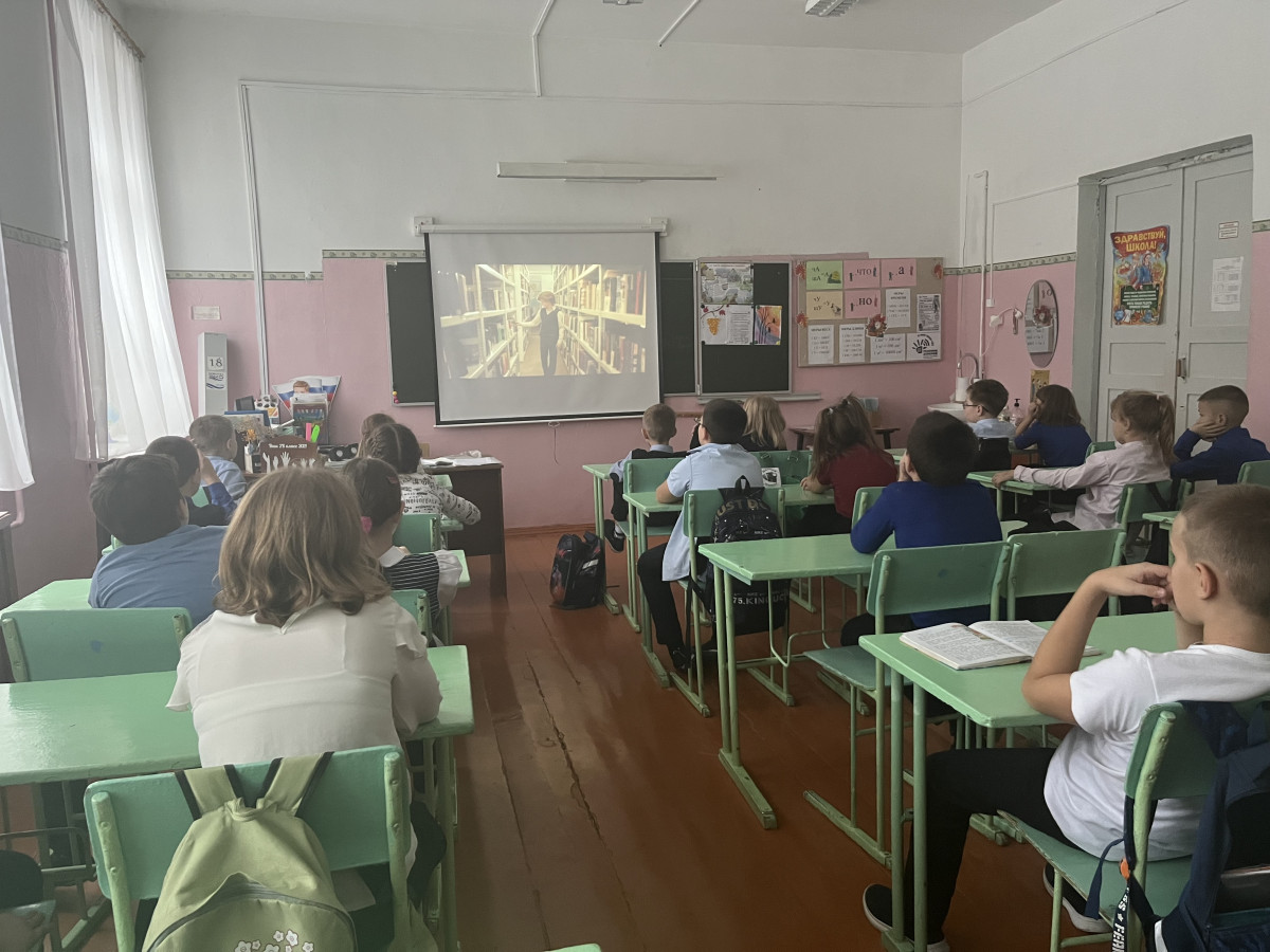 Постер к социальной практике: Помощь ближнему