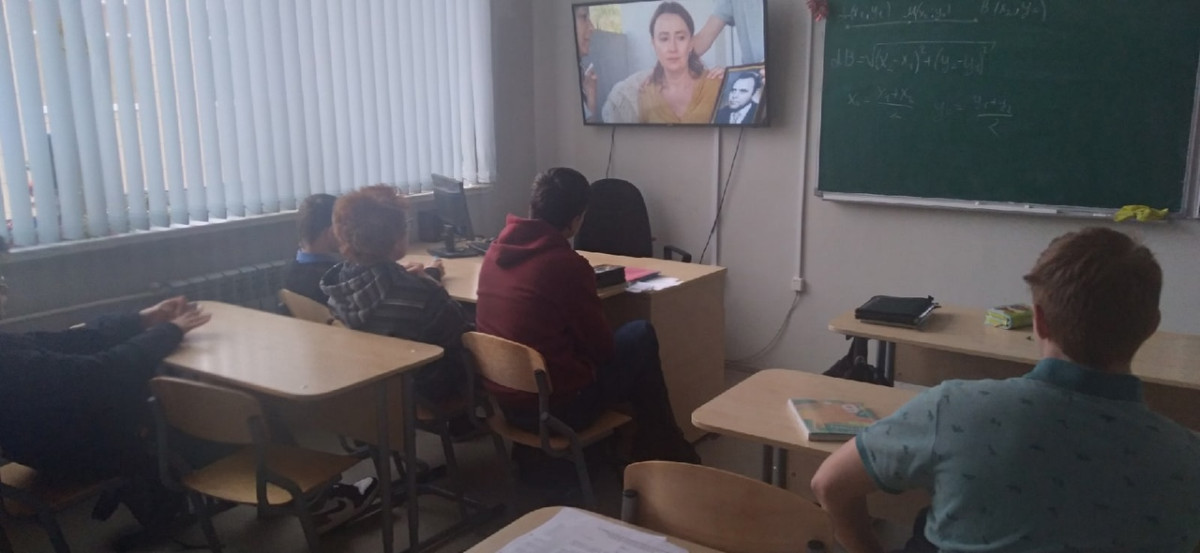 Постер к социальной практике: Чтим память героев