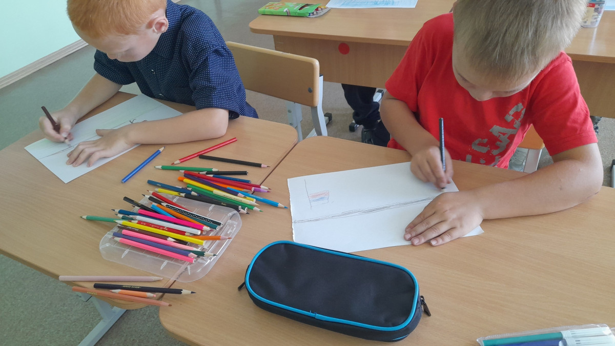 Постер к социальной практике: Другой мир