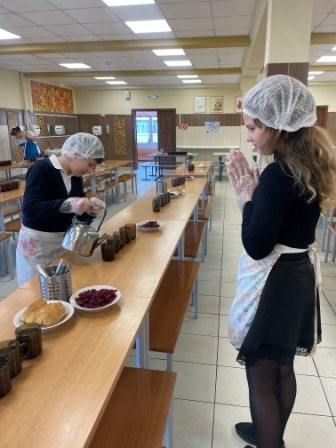Постер к социальной практике: Помощь школьной столовой
