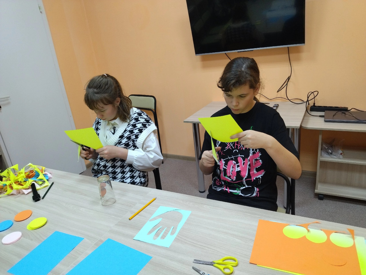 Постер к социальной практике: Акция "Поздравь учителя"