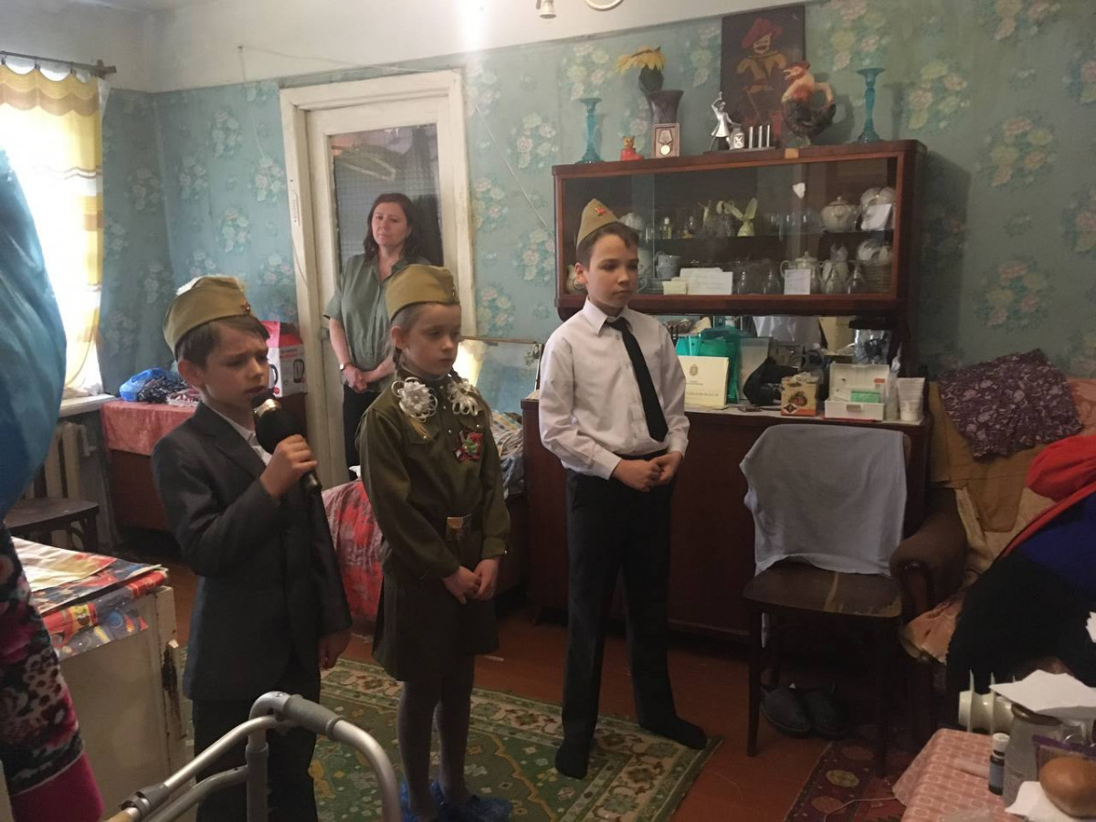 Постер к социальной практике: МБОУ ЦО № 9 Наследники Победы, Никитина Е.В., отчет