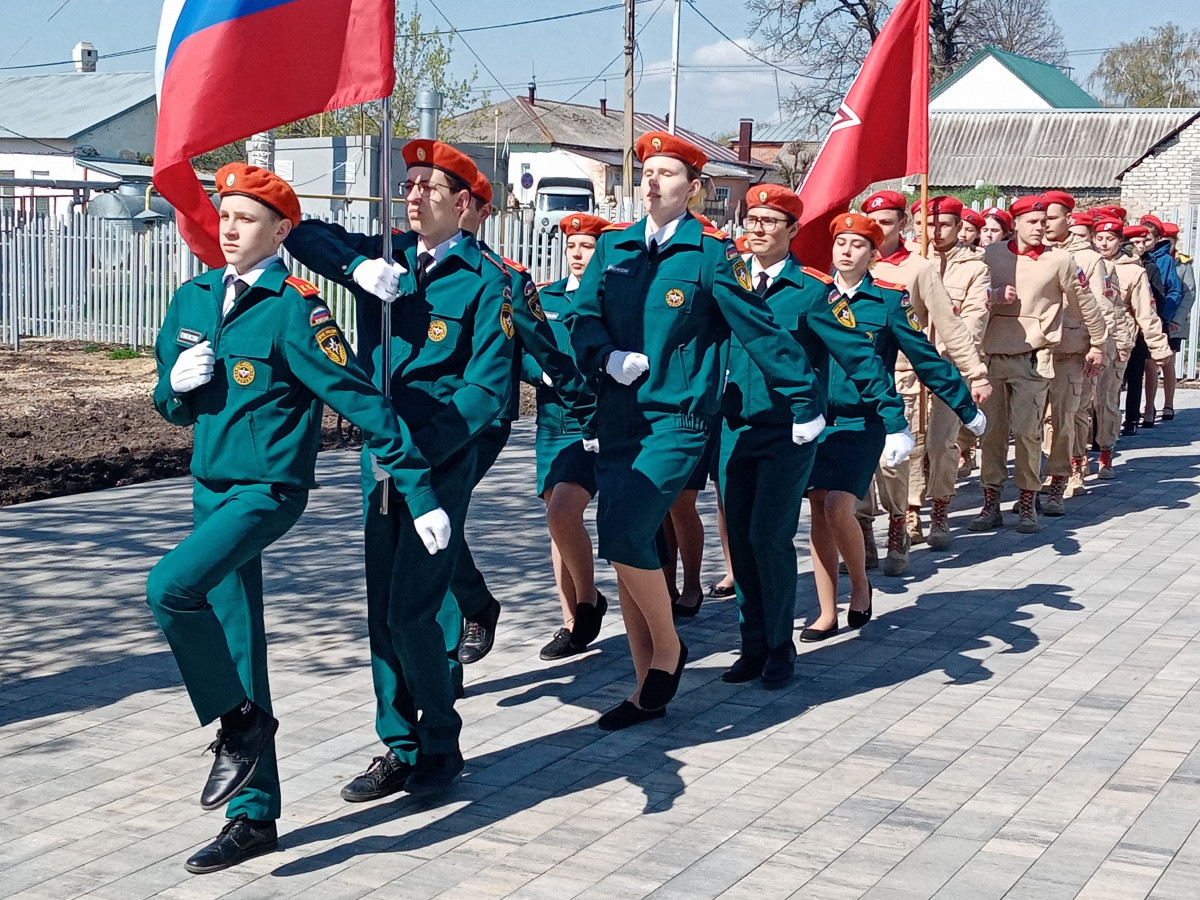 Постер к социальной практике: "Мы в долгу перед ними..."