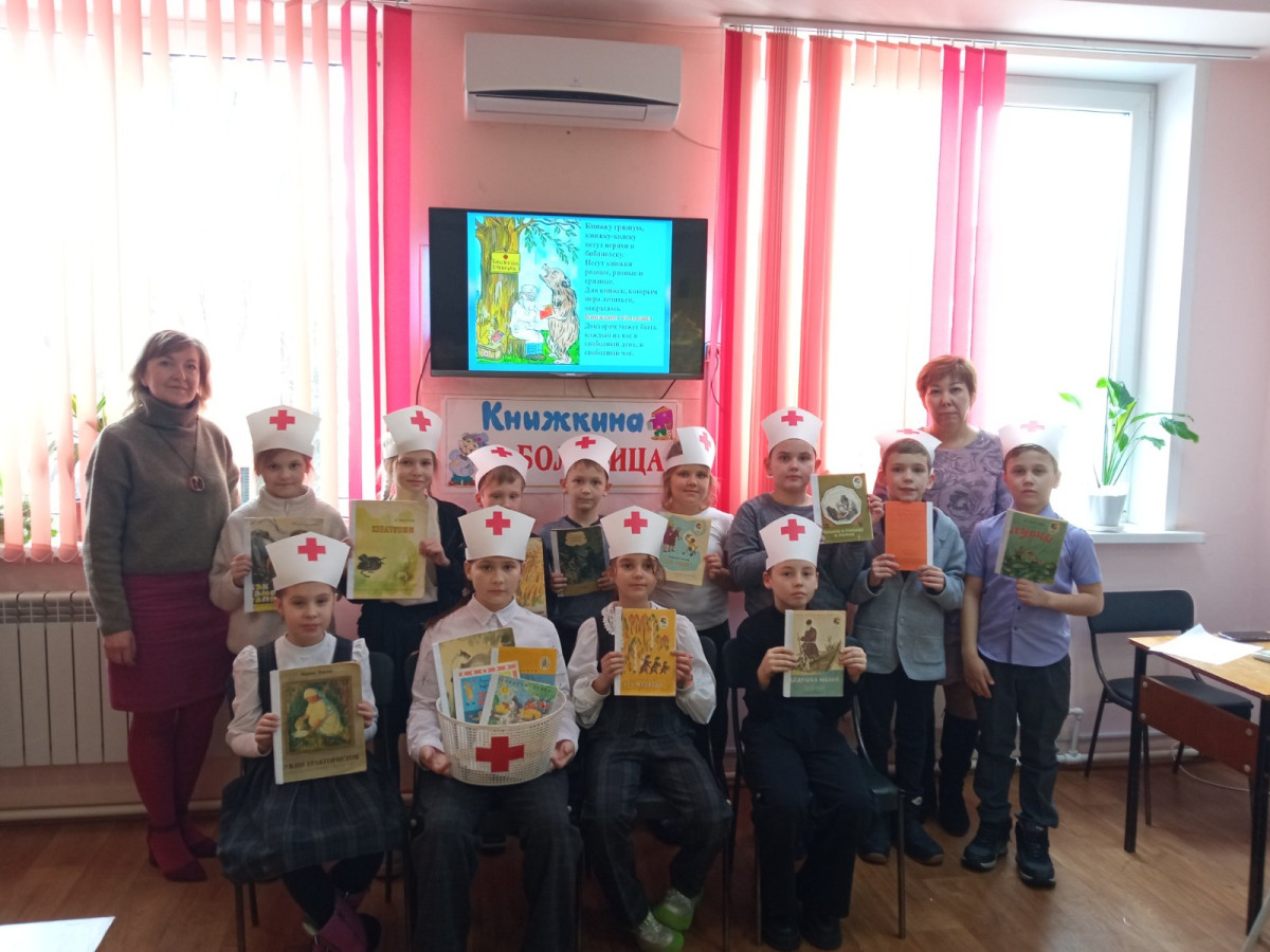 Постер к социальной практике: "Книге - вторую жизнь!"