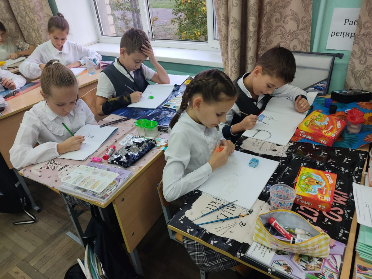 Постер к социальной практике: Старый друг лучше новых двух.