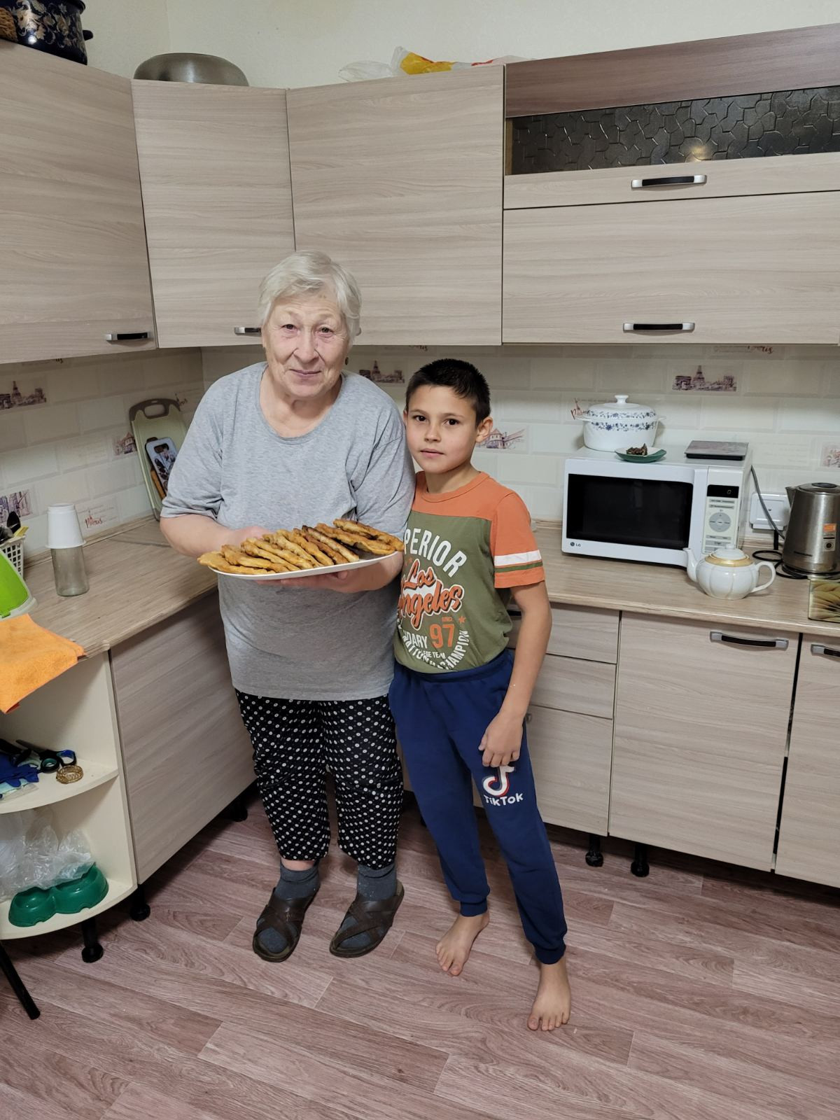 Постер к социальной практике: Воспитание уважения к людям