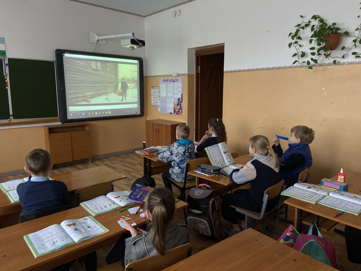 Постер к социальной практике: Помогаем СВО