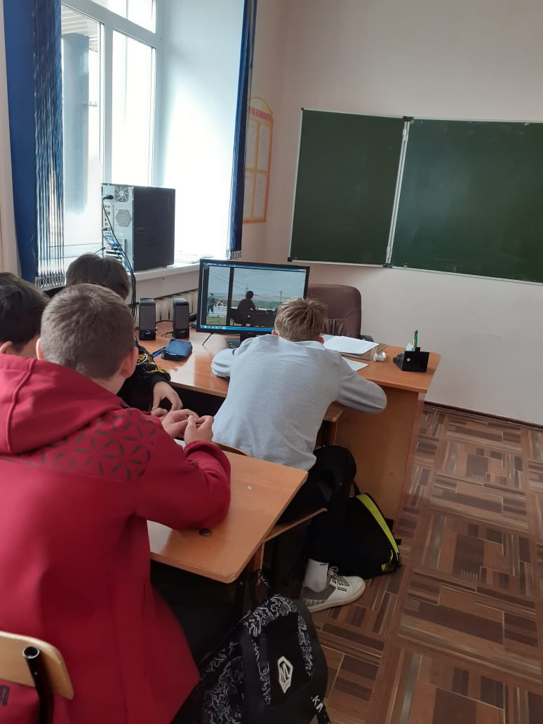 Постер к социальной практике: Смелость и отвага это необходимые сегодня качества