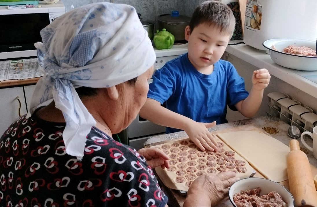 Постер к социальной практике: Плохо тому, кто не делает добра никому.
