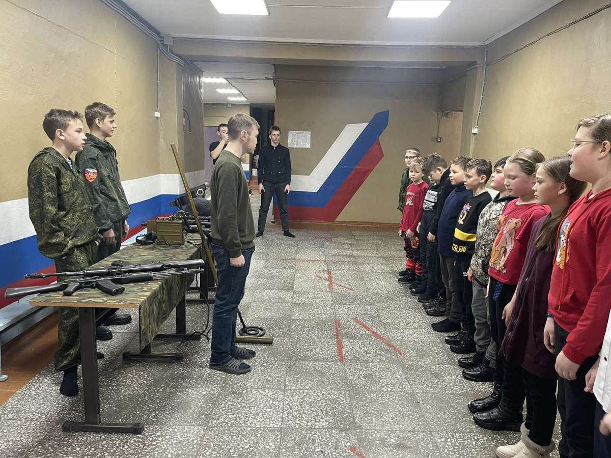 Постер к социальной практике: Мастер-класс «Гражданско-патриотическое воспитание как средство становления личности»