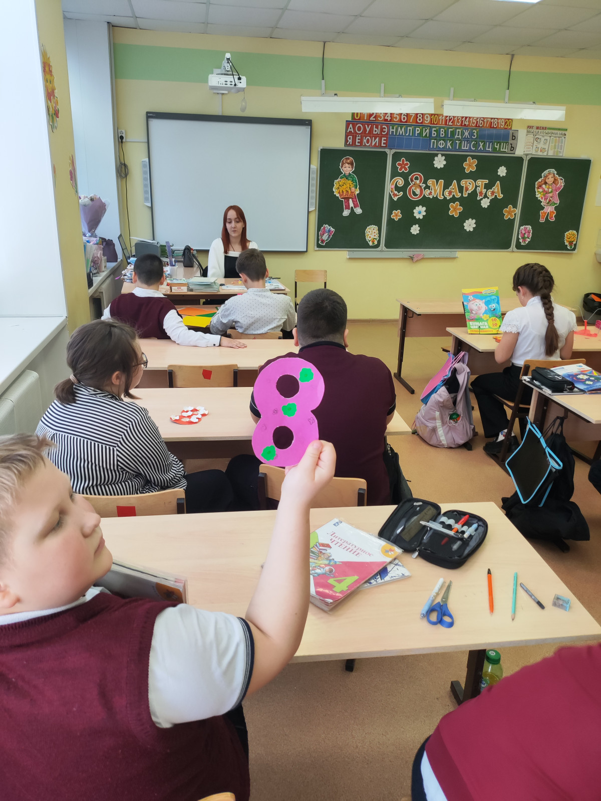 Постер к социальной практике: Всем дама посвящается!