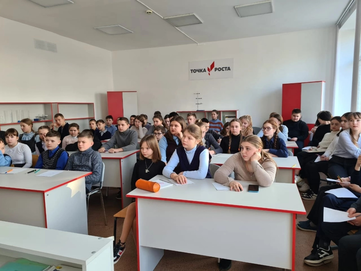 Постер к социальной практике: Счастье - это когда тебя понимают