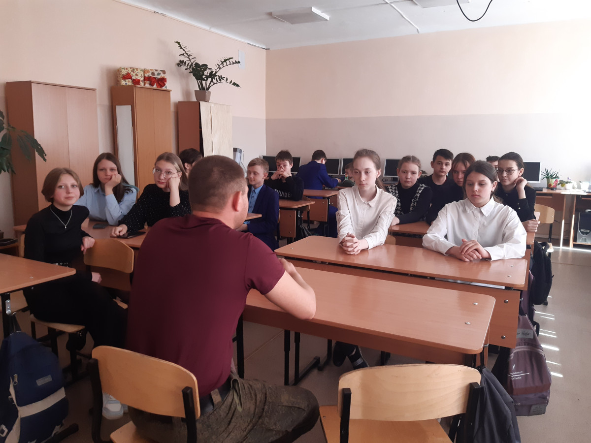 Постер к социальной практике: Интервью с участником СВО