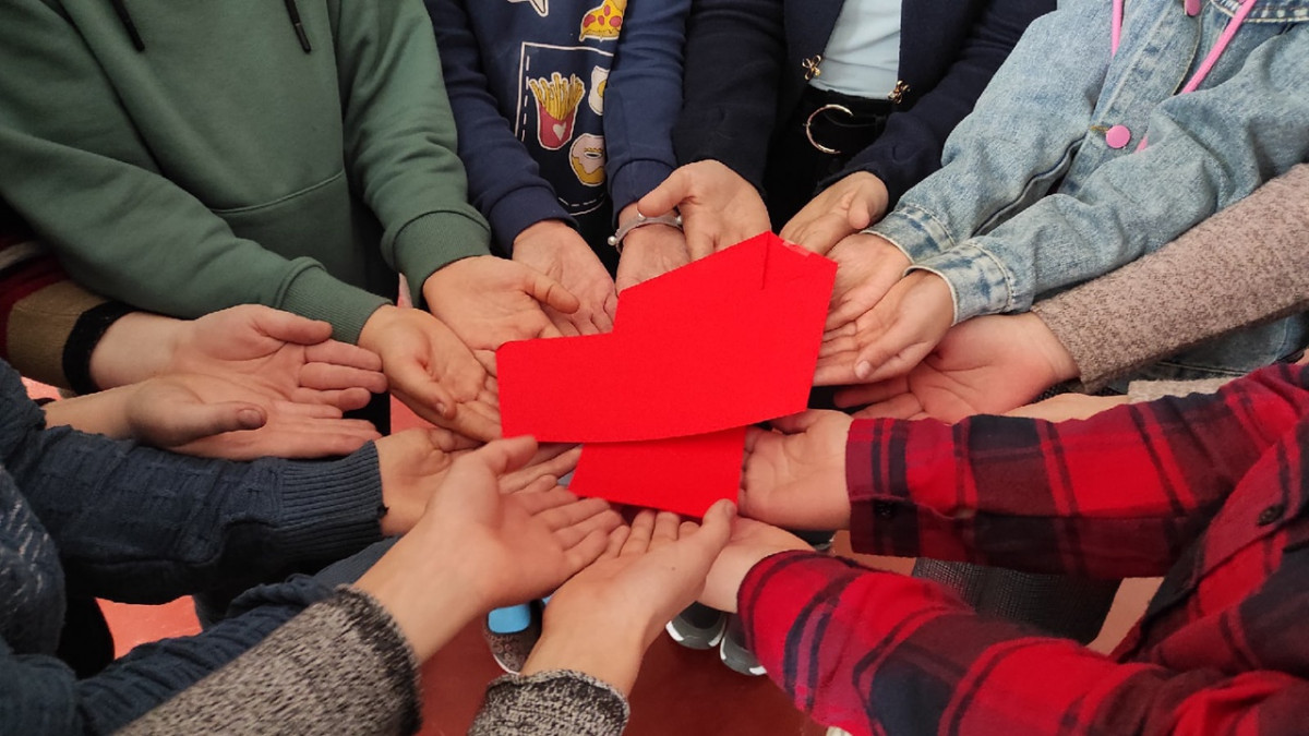 Постер к социальной практике: Счастливая жизнь – это здоровая жизнь