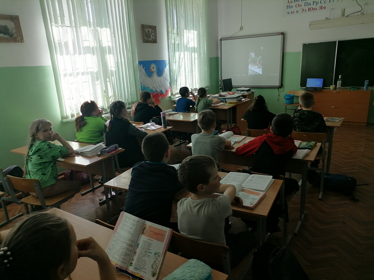 Постер к социальной практике: Учимся радоваться мелочам.