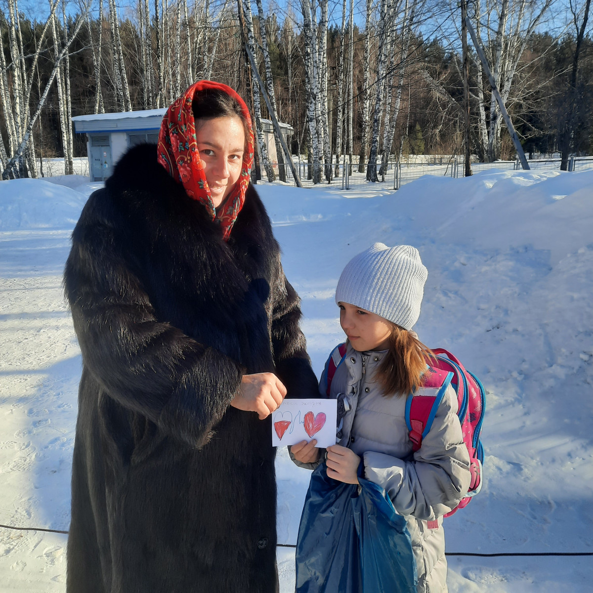 Постер к социальной практике: "Помочь может каждый..."