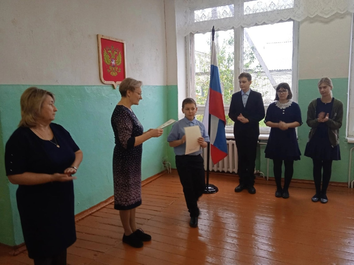 Постер к социальной практике: 5 класс лучше всех! 5 класс ждет успех!
