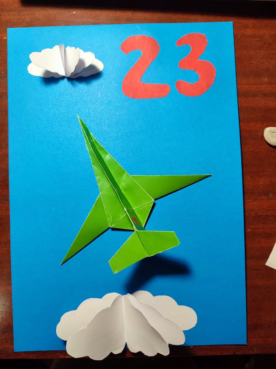 Постер к социальной практике: Кто сердцем добр, тот и в бедной одежде благороден.