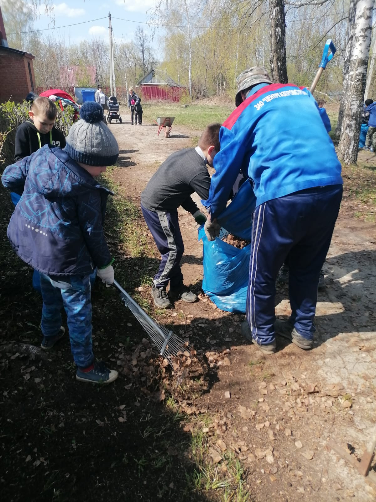 Постер к социальной практике: Муниципальная акция "Зеленая лента"