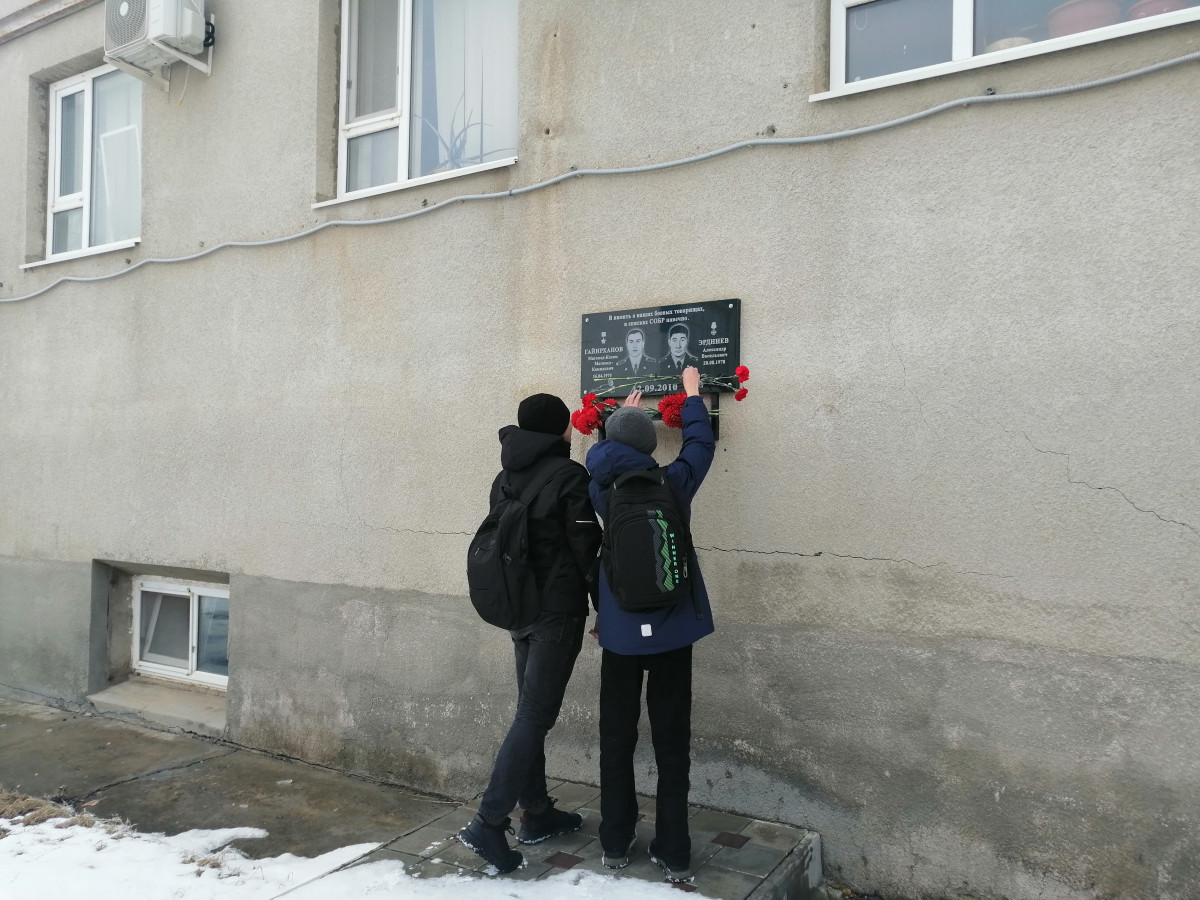 Постер к социальной практике: Помним о героях.