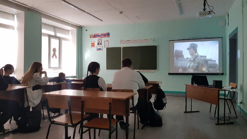 Постер к социальной практике: С заботой о Защитниках