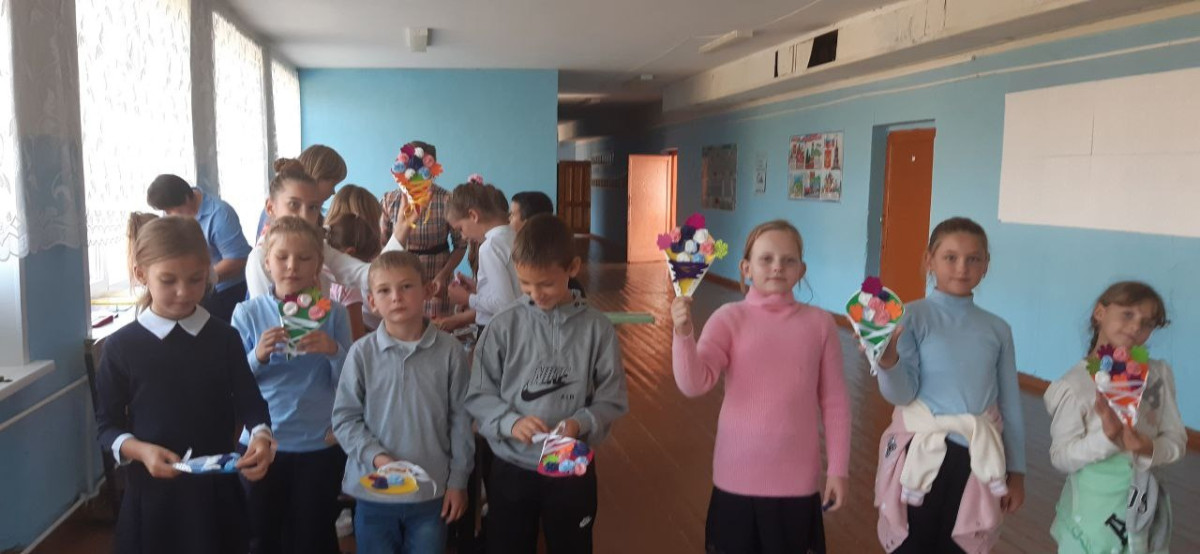 Постер к социальной практике: Человек дороже золота
