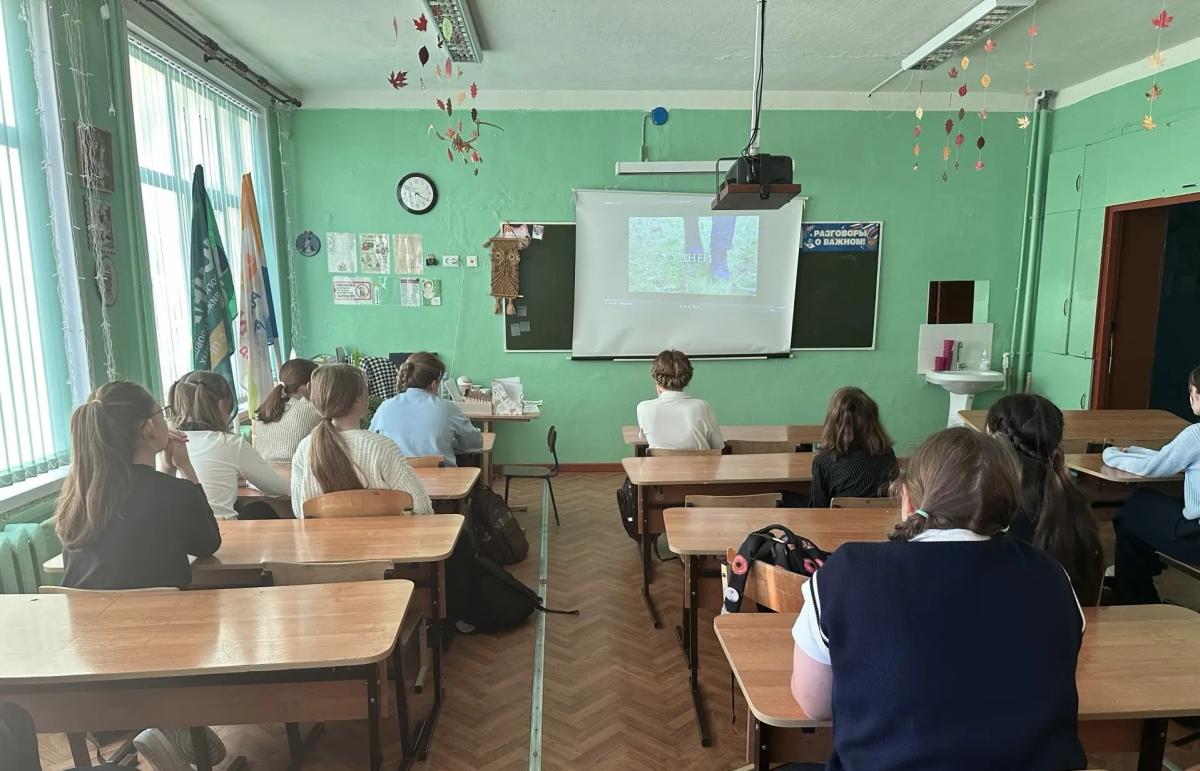 Постер к социальной практике: «Пять дней преображения: от экрана к добрым делам»