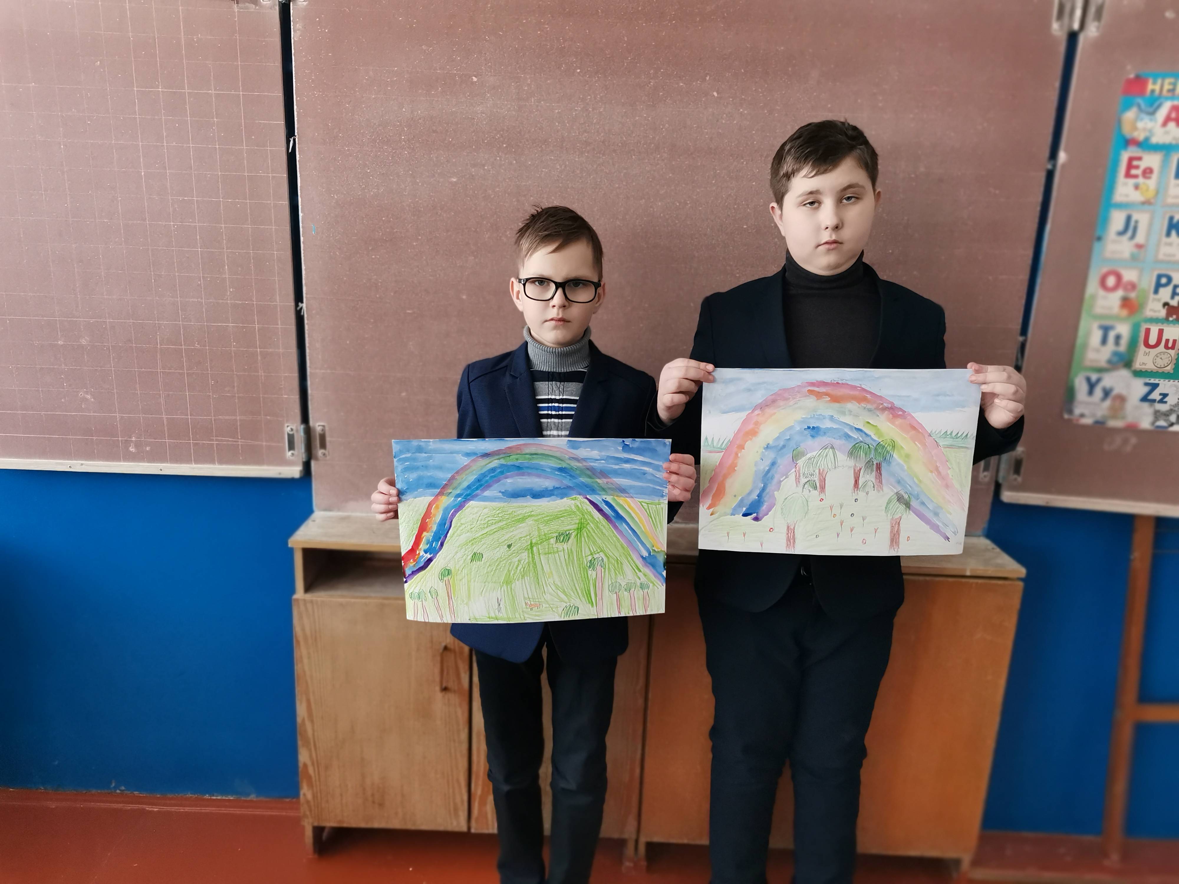 Постер к социальной практике: Когда небо улыбается