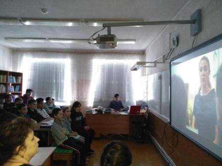 Постер к социальной практике: За правое дело, стой смело!