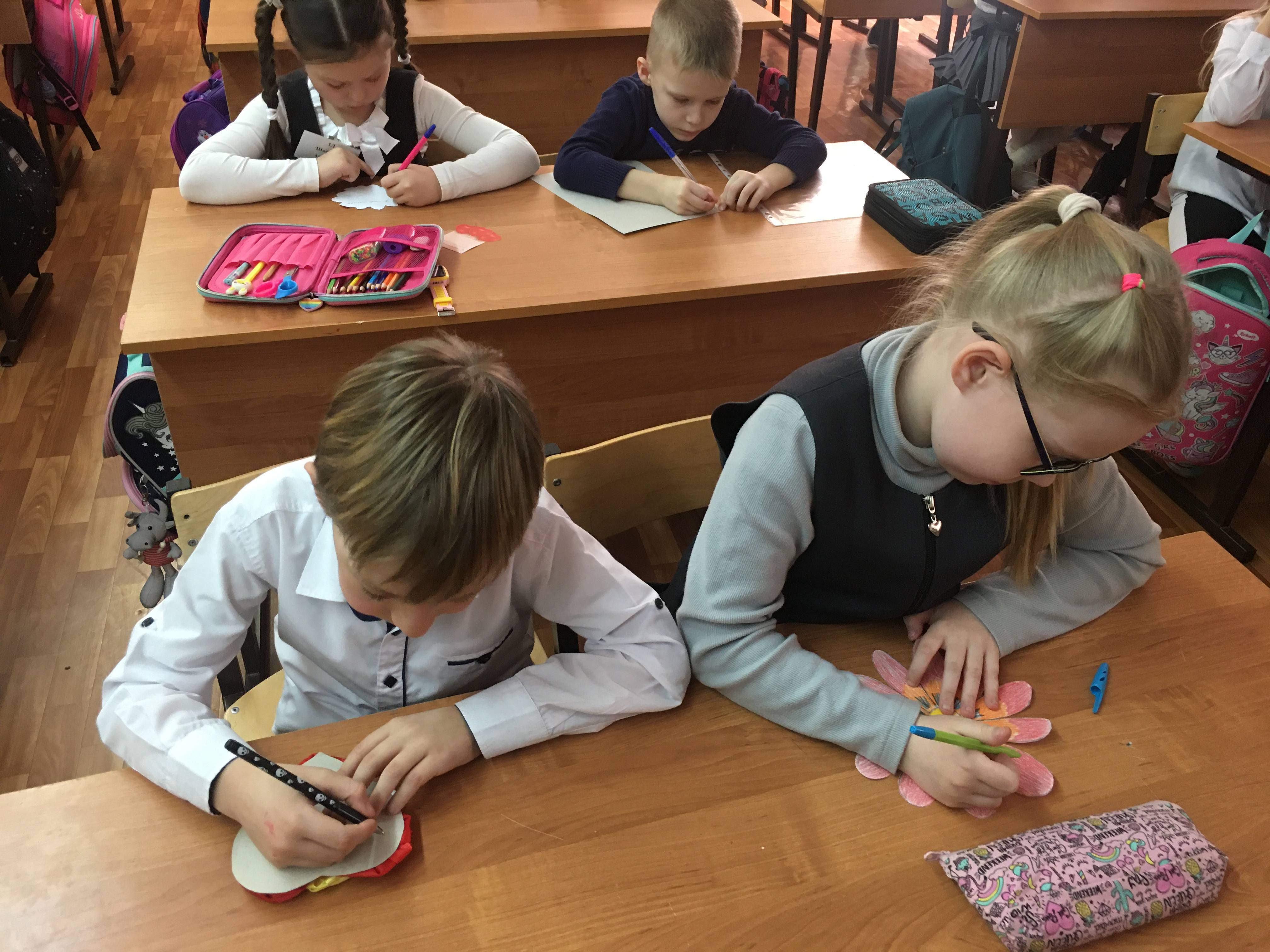 Постер к социальной практике: Искусство дружить