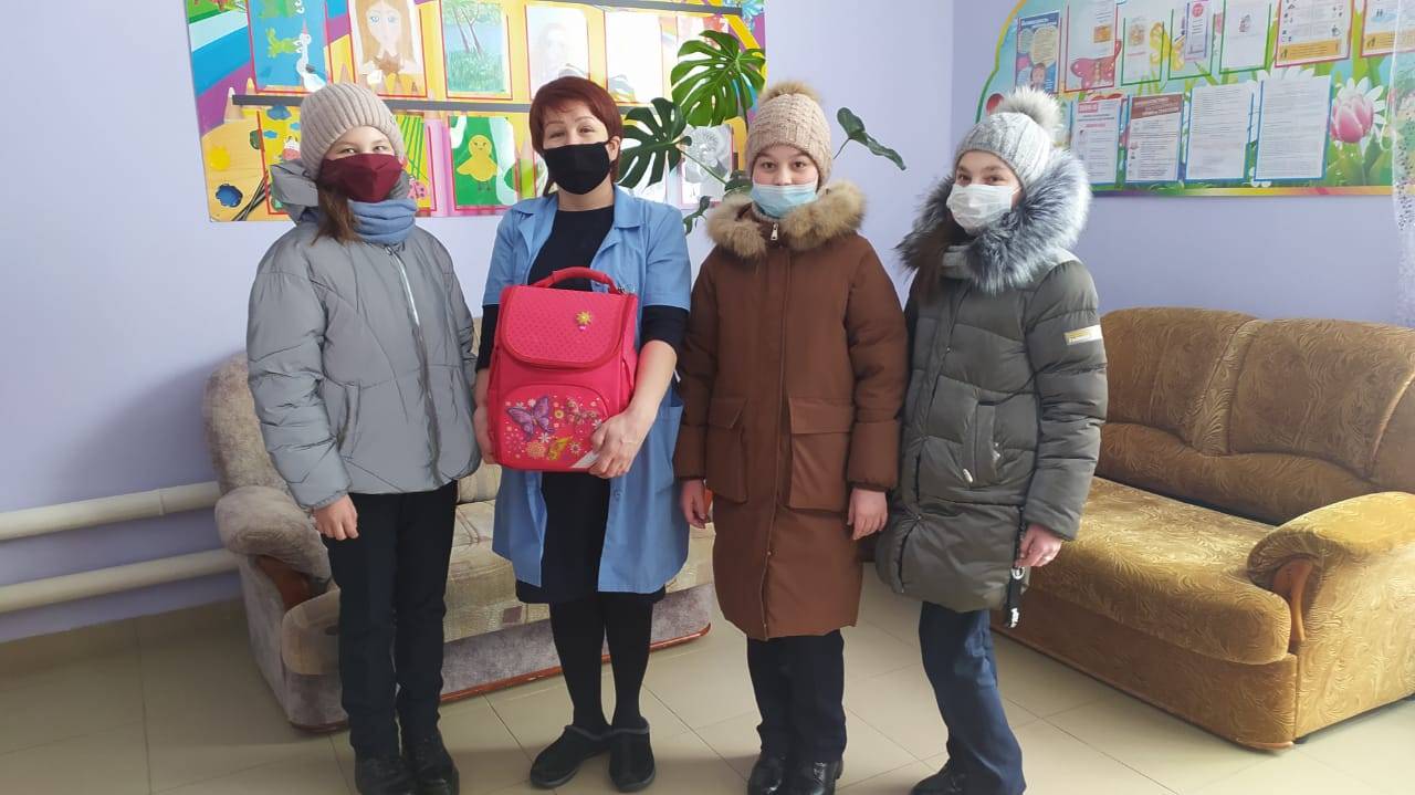 Постер к социальной практике: "С добрым сердцем-на добрые дела"