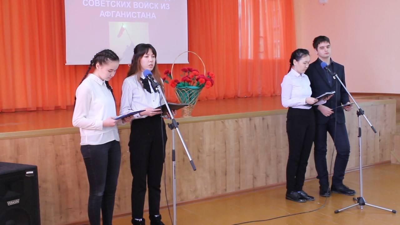 Постер к социальной практике: Классный час "Мой выбор-защищать Родину!"